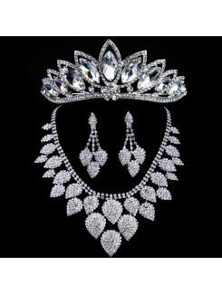 Luxurious Wedding Jewelry Set, Including Headpiece,Earrings and Necklace with Alloy and Rhinestones